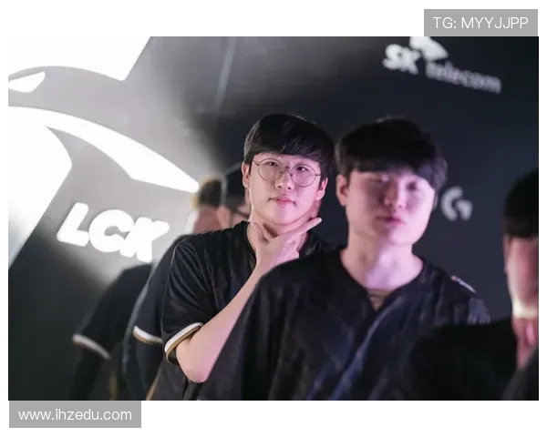 RulerADC带领团队再创巅峰展现顶级操作与无敌统治力 RulerADC带领团队再创巅峰展现顶级操作与无敌统治力