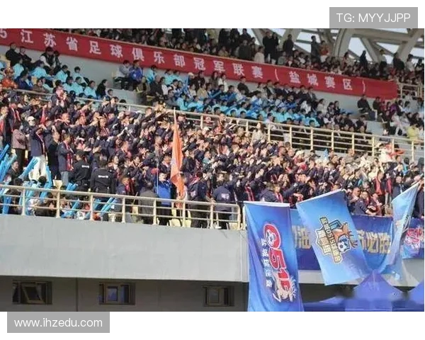 扬州与盐城激战正酣 谁将成为江淮大地的足球新霸主