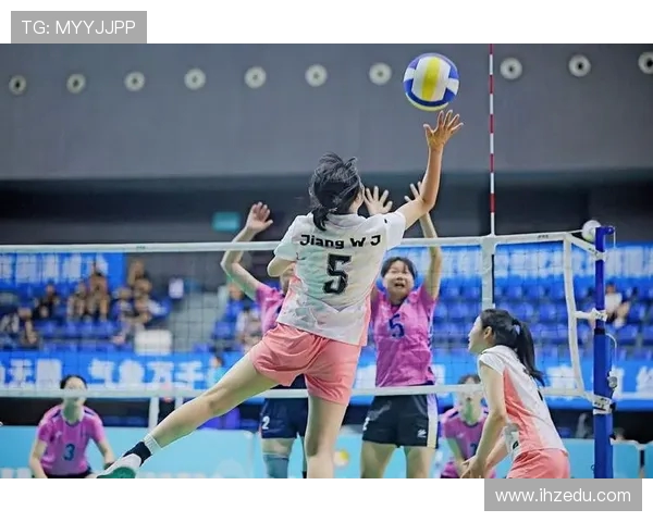 成都排球队在全国排球速度排行榜中荣获第五名展现出强劲实力与潜力