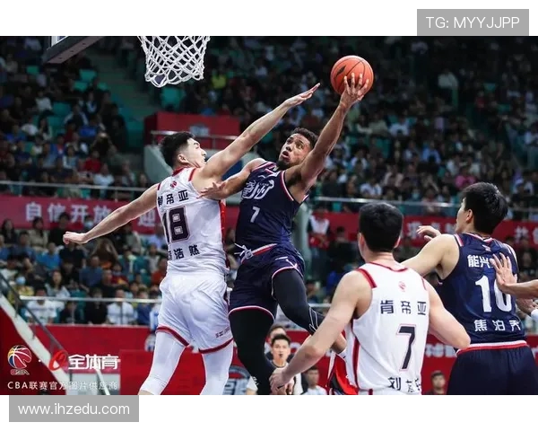 江苏肯帝亚主场鏖战广州龙狮双方激战四节展现硬核实力争锋 江苏肯帝亚主场鏖战广州龙狮双方激战四节展现硬核实力争锋